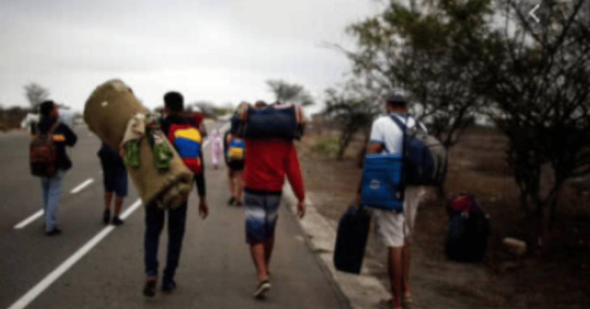 Denuncian carteles xenófobos contra venezolanos