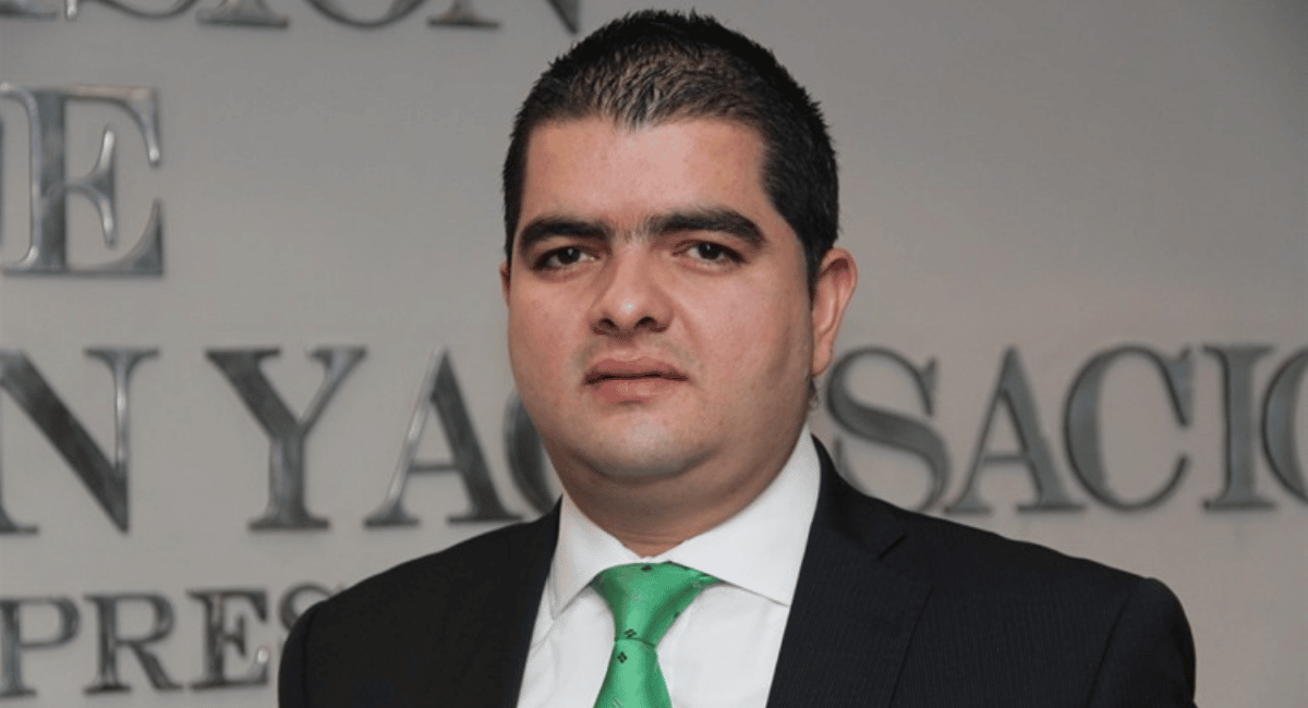 Al senador Julián Bedoya le anularon su título de abogado
